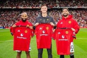 曼联2.3亿三叉戟首次同时先发！舍什科，库尼亚本轮能否开张？