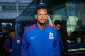 瓜林：效力国米时我能控制自己，但来到中国后开始酗酒，训练前后都会喝酒。