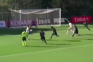 伊布之子17岁为米兰预备队破门，未来可期！