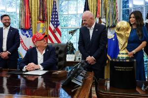 泰晤士报：欧足联多数成员支持对以色列实施禁赛，但因特朗普的介入，投票被推迟。