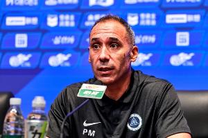 深圳新鹏城单赛季两度换帅，折射出选帅或管理层面可能存在隐忧。