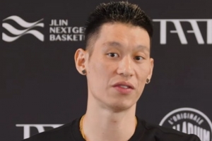 林书豪分享疫情隔离感悟：学会独处让他得以成长，也更懂得享受独处的时光。