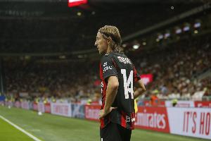 据《米兰体育报》报道，40岁的莫德里奇在对阵那不勒斯的比赛中跑出了11.094公里的数据，这一距离仅次于拉比奥特。