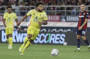 尤文图斯官方确认，三名曾对麦肯尼进行种族歧视的帕尔马球迷将被禁止进入球场观赛。