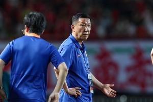 崔康熙代理人：崔教练9月8日便可回归，对泰山队的沉默深表遗憾。