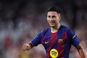 《每体》报道称，巴德吉有望入选国家队完成首秀，瑞典主帅对其能力与斗志均给予肯定。