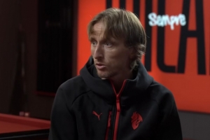 莫德里奇：目标是将米兰带回应有高度，足球于我而言意义非凡。