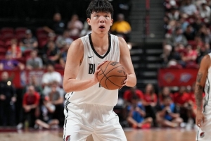 拓记：有杨瀚森的比赛预计每场有1千万中国人观看 上季不足100万