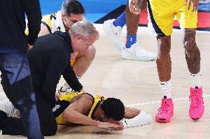 哈利伯顿：科比跟腱断裂后仍能步行离场，他的确令人难以置信。