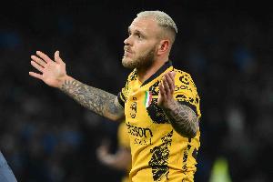 维埃里：迪马尔科的传中太精彩，看得我都想重返赛场了，这种能力在欧洲独一无二。