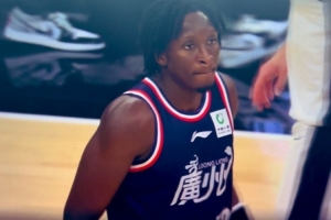 33岁的奥拉迪波重返赛场，这位曾经的