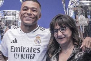 母亲回忆：去年我问姆巴佩是否想找女友，他反问我“会有女人趟这浑水吗”