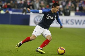 《队报》消息：时隔六年，托万再度入选法国国家队，若能获得出场机会，他将刷新一项纪录。