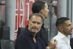 意政府已批准，因特殊贡献，授予米兰老板卡迪纳莱意大利国籍。