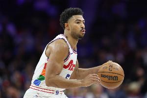 以790万资质报价达成续约！格莱姆斯谈续约未果：仍将倾尽全力助球队取胜