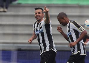 迪纳塔莱：与梅西私下会面后我欣喜若狂，终于理解了他为何能成为历史最佳。