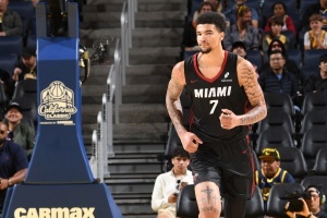 韦尔：腿部力量恢复中 教练的每一句话都将化为前进动力