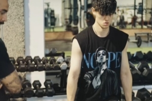 曾凡博畅谈再度冲击NBA：三年来，无论是比赛阅读能力还是身体训练水平，自己均取得了进步。