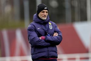 图赫尔：期待凯恩在对阵拉脱维亚时伤愈复出，并对斯通斯回归训练感到高兴。