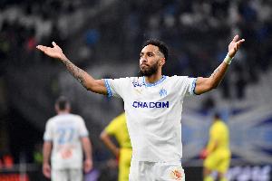 宝刀未老！奥巴梅扬新赛季9场贡献8球2助攻，其巅峰身价曾高达7500万欧元。