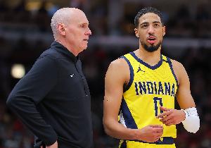 哈利跟腱受伤！步行者送走特纳，新赛季凭借跑轰战术与深度轮换，能否继续扮演黑马角色？