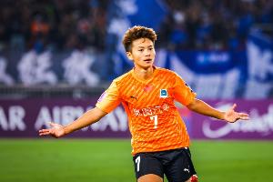 亚足联颁奖典礼10月17日1时举行，王霜获年度最佳女足运动员提名