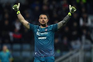 意媒披露，米兰俱乐部对卡利亚里队门将卡普里莱有意，而卡利亚里方面为这位门将标价3500万欧元。