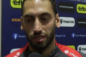 恰尔汗奥卢：为土耳其百场战荣光自豪，伊尔迪兹有望角逐金球奖