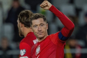 莱万：喜提3分是种激励，波兰队仍存细节需完善。