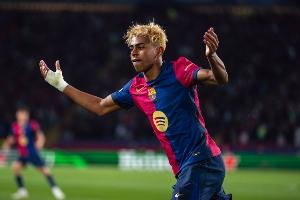 马卡报：所谓新月4亿欧求购亚马尔的消息不实，但巴萨去年确实曾拒绝来自巴黎圣日耳曼的2亿欧元报价。