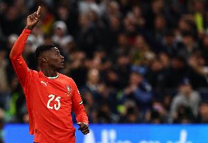 门德斯坦言，此役是深刻的教训，球队需立刻将注意力转向下一场比赛。