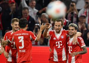 拜仁全队身价高达9.52亿欧元，这一数字甚至超过了德甲第二名与第三名球队身价的总和，堪称一枝独秀。