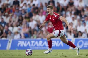 主帅闪电离任！诺丁汉森林队长发声：我们辜负了澳波，所有人都需深刻反思。