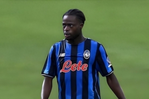 苏莱马纳盛赞尤里奇是完美教练，并透露尤文进球后完成空翻是因为自己曾学过体操。