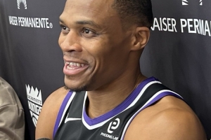 威少：球迷的支持是我热爱篮球并坚持征战的动力，对此我深表感激！