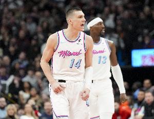 知名评论员指出，热火队目前的阵容构成看似缺乏章法，但他们具备在赛季后期发力的一贯特点，因此闯入季后赛应该不成问题。