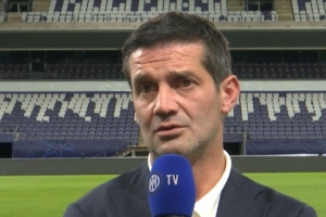 齐沃：圣吉罗斯主帅虽更迭，战术理念未变，我们拥有22名实力均衡的首发球员，因此无需考虑轮换问题。