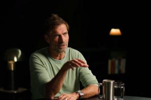 克洛普：除非你是梅西，否则就必须防守；我从未拥有过梅西，所以我的球队都必须防守。