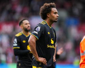 英国媒体透露，西汉姆联有意在冬季转会窗口租借齐尔克泽，但曼联方面并不愿放行。