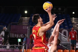 颜鹏：三人篮球，我的“甜点位”所在。