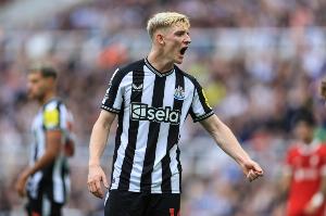 0比3负于纽卡，穆帅盛赞戈登表现出色，直言结果公平。