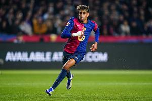 《世体记者：亚马尔与姆巴佩的较量在即，上赛季亚马尔稍占优势》