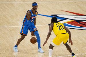 媒体人评价SGA：凭借一己之力扛起全队，若能出手31次并罚球26次，其表现已堪称卓越。