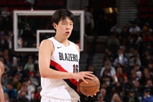 刘维伟勉励杨瀚森：需保有耐心，持续努力，日日求进。