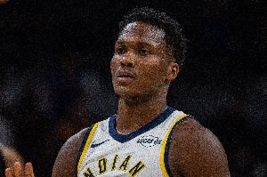 名记透露，哈利受伤后，步行者队无意支付奢侈税，因此未能与马瑟林达成续约，对此马瑟林表示理解。