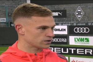 基米希：红牌打乱了门兴的高位逼抢部署，而替补球员的发挥对全胜的开局同样至关重要。