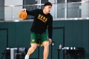 王俊杰有望成为中国男篮未来锋线上最具自主进攻能力的核心球员。