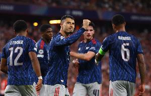 本赛季英超争四赔率：阿森纳以超低赔率领跑，曼城、利物浦、切尔西、热刺、纽卡斯尔联及阿斯顿维拉跻身前七。