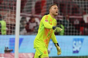 汉堡主帅确认：从拜仁租借的佩雷茨将在德国杯迎来首秀，此前该球员已租借至队长达3个月。