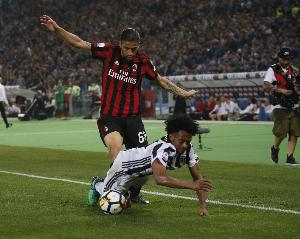 罗表示，自己在米兰拥有美好的回忆，而“只效力了两年半”的说法，则是俱乐部的决定。